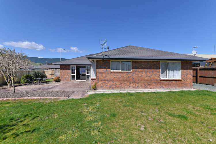 11 Maple Crescent Richmond_16