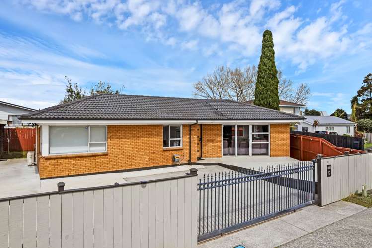 52 Henwood Road_0