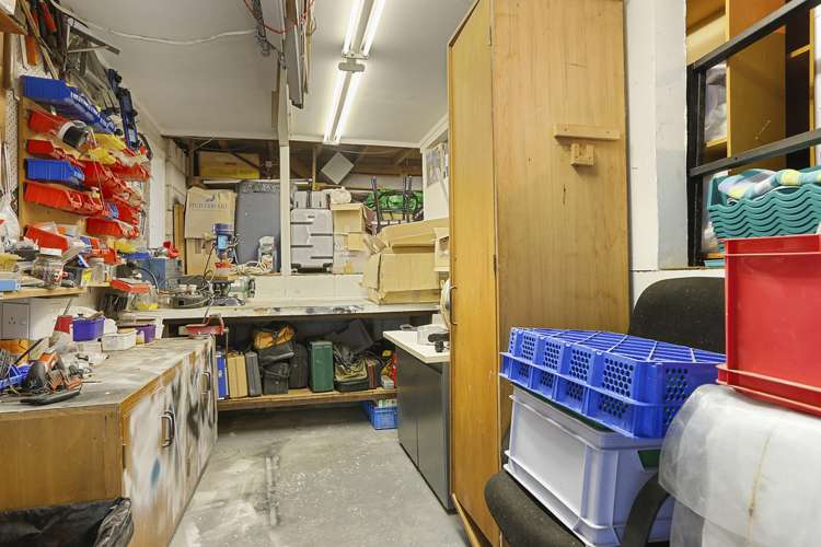 27 Takahe Road Titirangi_16