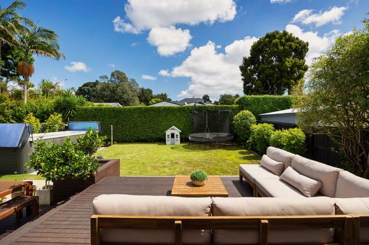 26 Wairere Avenue Mount Albert_32