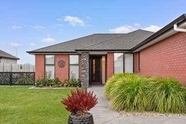 63 Fairway Drive_3
