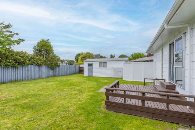 37 Parakai Street Paraparaumu_1