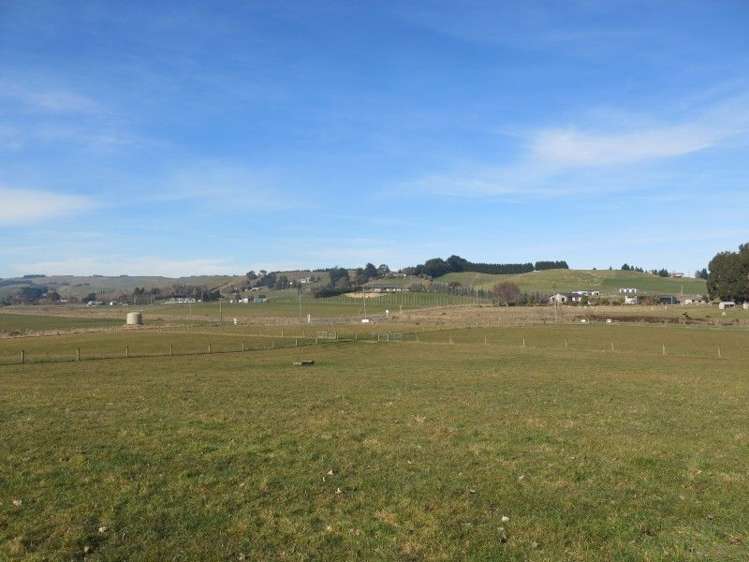 148 Mckinnon Road Gore Surrounds_4