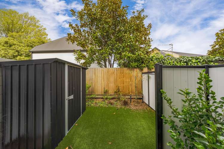 2/17 Winchester Street Merivale - Christchurch City_9