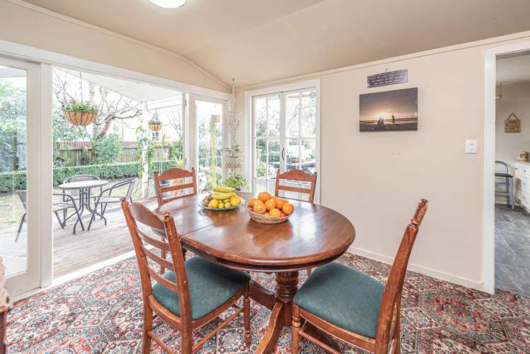 6 Gibson Street Aramoho_11