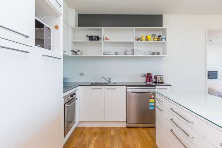 1503/30 Beach Road Auckland Central_6