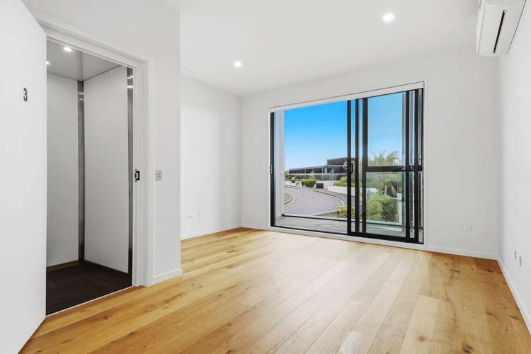5/32 Karori Crescent Orakei_13