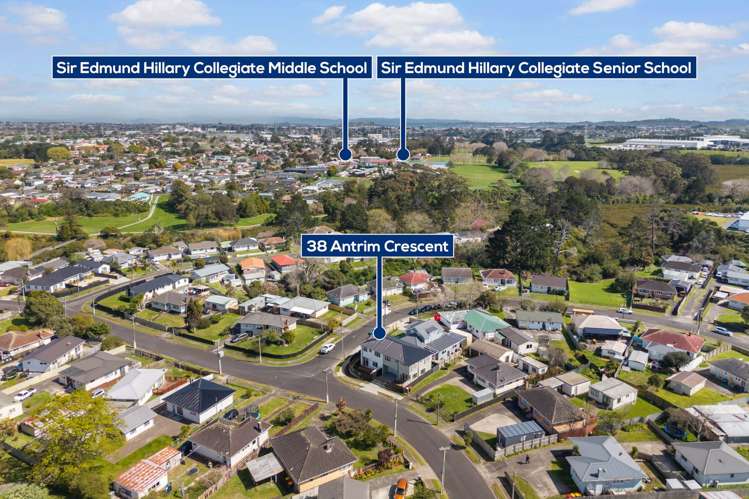 38 Antrim Crescent Otara_34