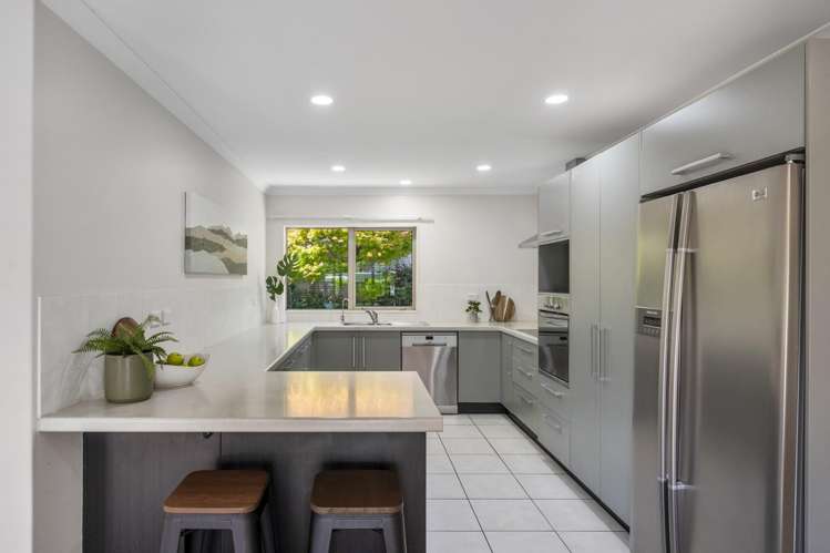 108 Hollister Lane Ohauiti_3