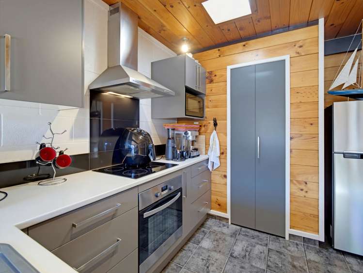 1/305 Nelson Street South Hastings Central_15