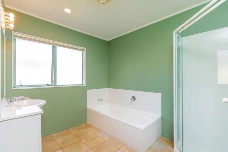 43 Nirvana Way Mount Roskill_18