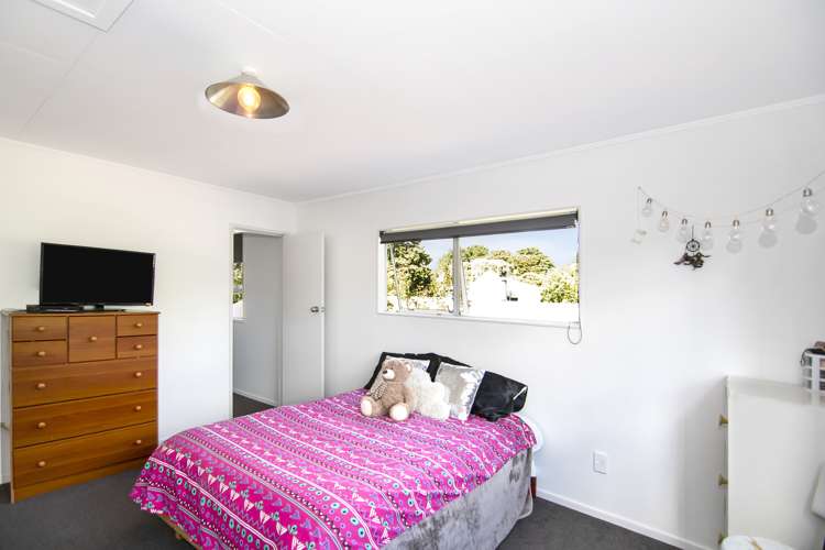 55 Eighty Eight Valley Road Wakefield_14