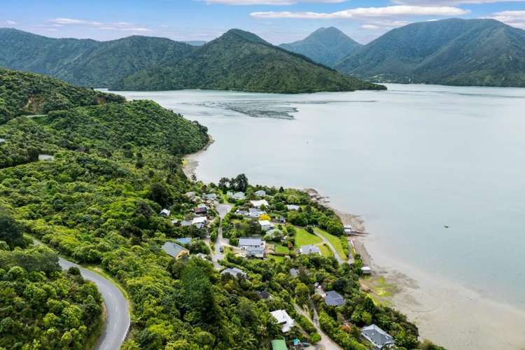 79 Moenui Bay Havelock_23