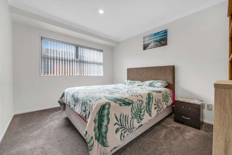 54 Springside Drive Flat Bush_13
