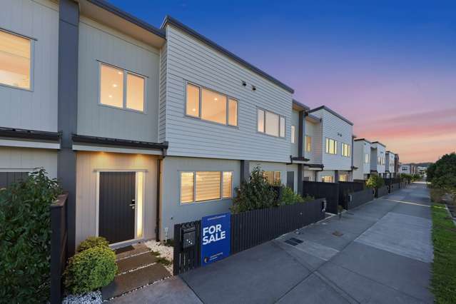 Must Sell! Exceptional Opportunity in Hobsonville!