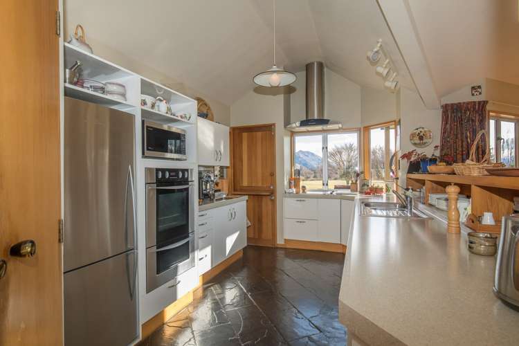 152 Faulks Road Wanaka_9