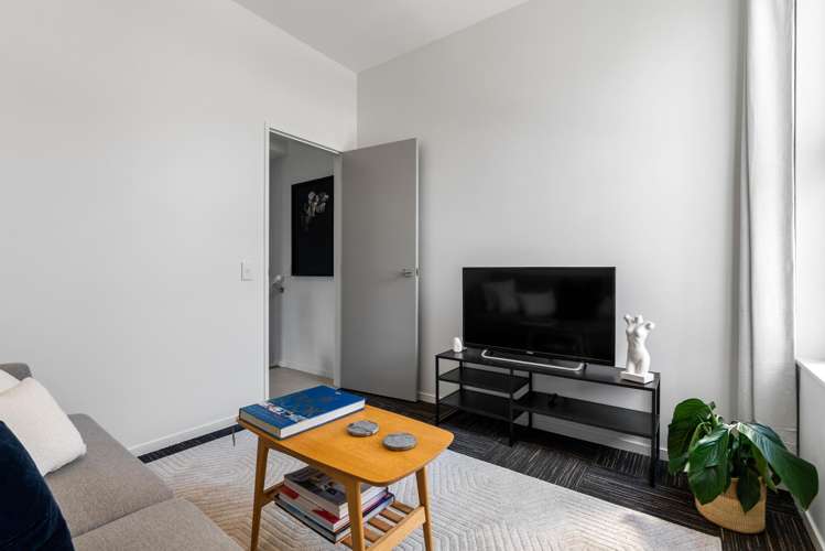 33 Karo Drive Te Aro_17