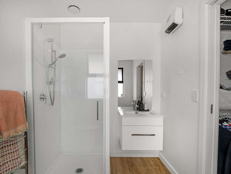 6 Te Kanawa Lane Rolleston_10