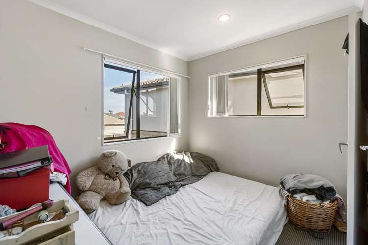 96 Naylors Drive Mangere_7