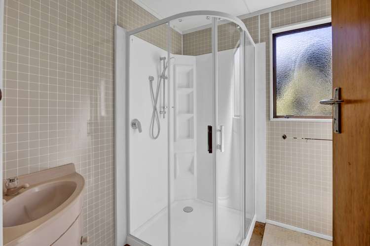 61 Ngatai Street Manaia_11