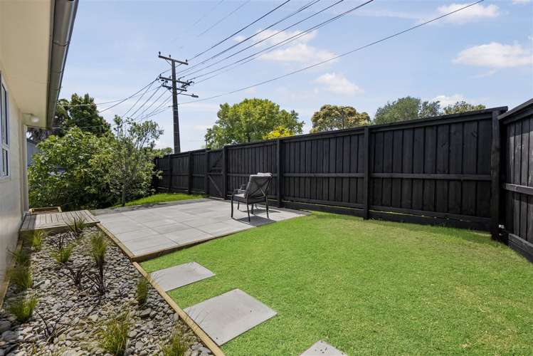 1/21 Cresta Avenue Beach Haven_11