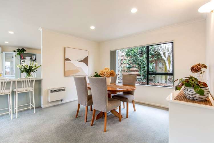 2/6 Wairere Road Torbay_8