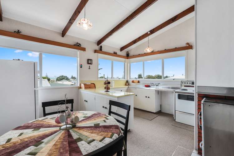 27 Ocean View Road Waihi Beach_4