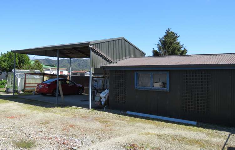 57 Dick Street Reefton_15
