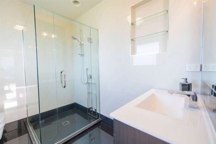 16 Acheron Way Te Anau_14