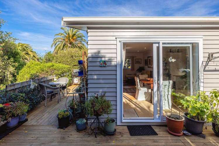 45 Tahatai Road Oneroa_24