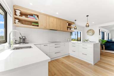 11 Barrier View Road_2