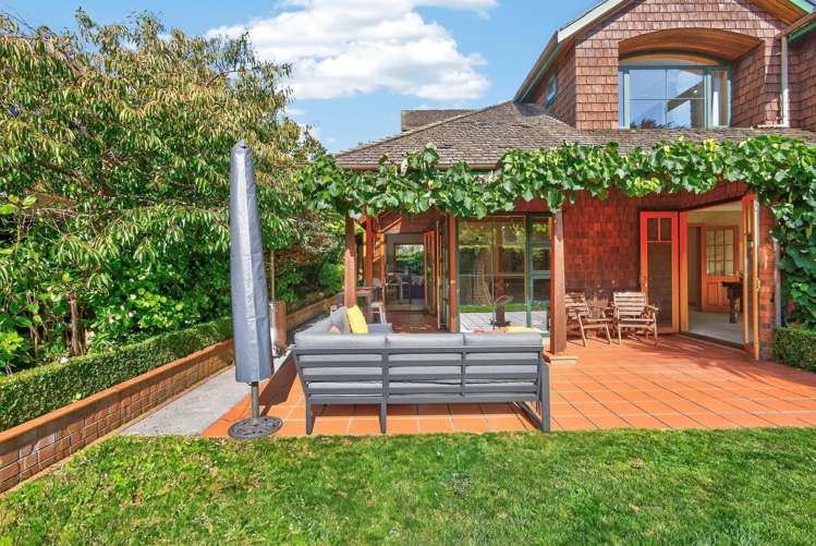 5 Myrtle Street Hutt Central_4