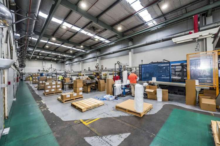 8-10 Vestey Drive Mount Wellington_4