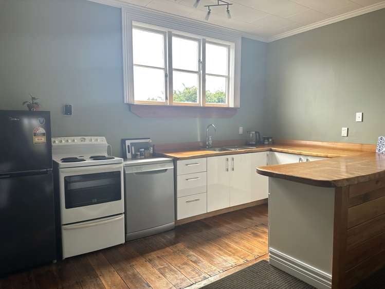 83 Sale Street Hokitika_4