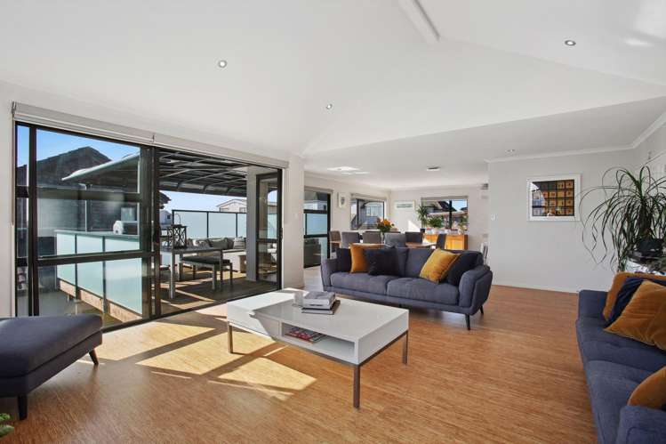 21 Waller Avenue Bucklands Beach_12