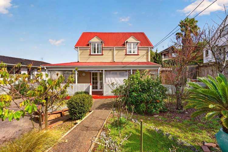 60 Makora Road Massey_15