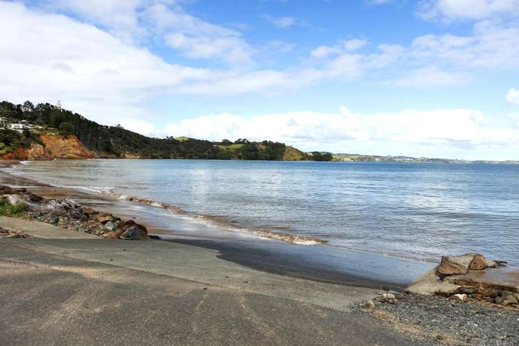 16 Hihi Beach Road Hihi_33