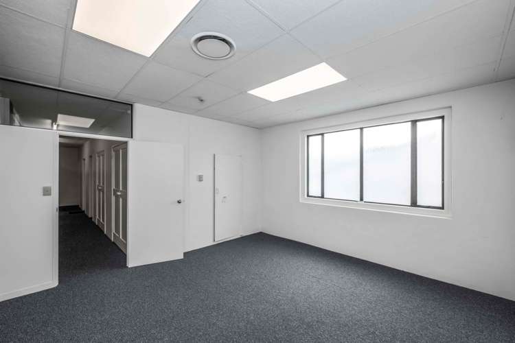 Unit G/16 Taylors Road Morningside_10