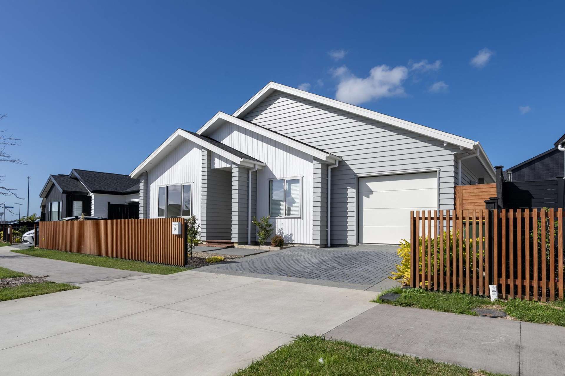 34 Tipu Crescent Milldale_0