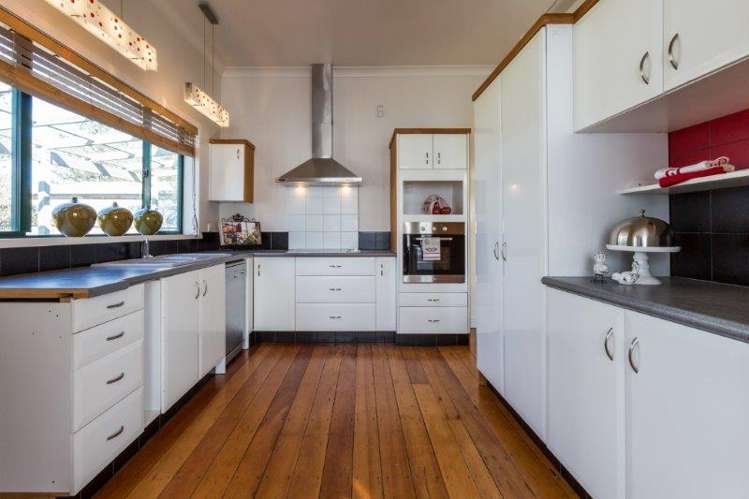 8 Te Awa Avenue 2106_16