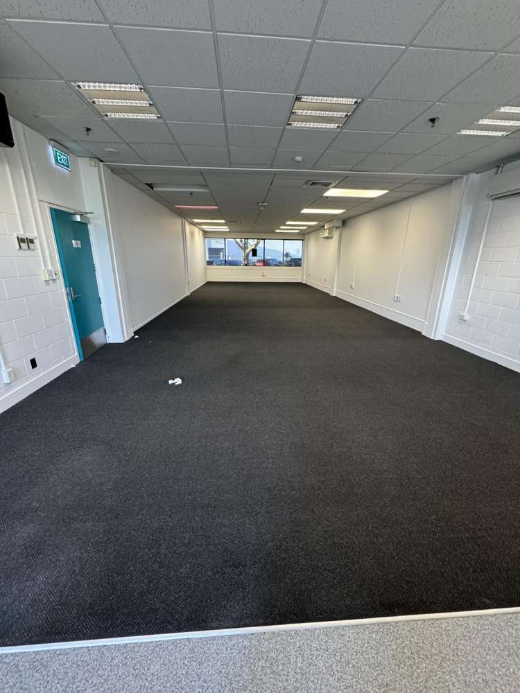 Ground-1/504-510 King Street North Hastings_6
