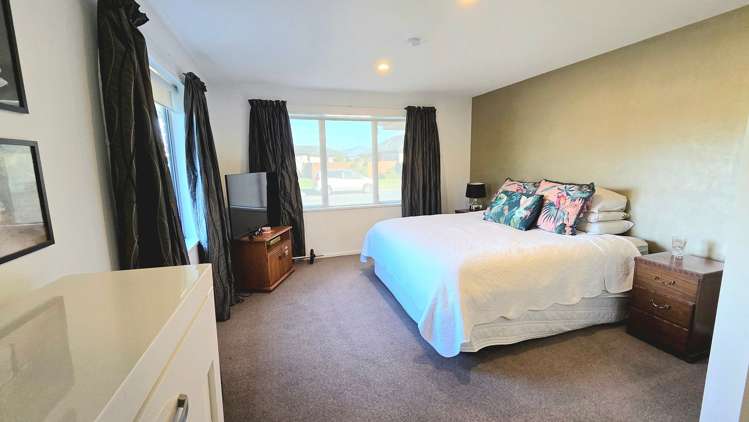 7 Moeraki Place Hei Hei_13