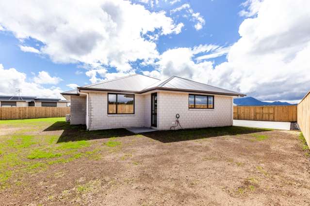 18 Tawhai Crescent Wharewaka_3