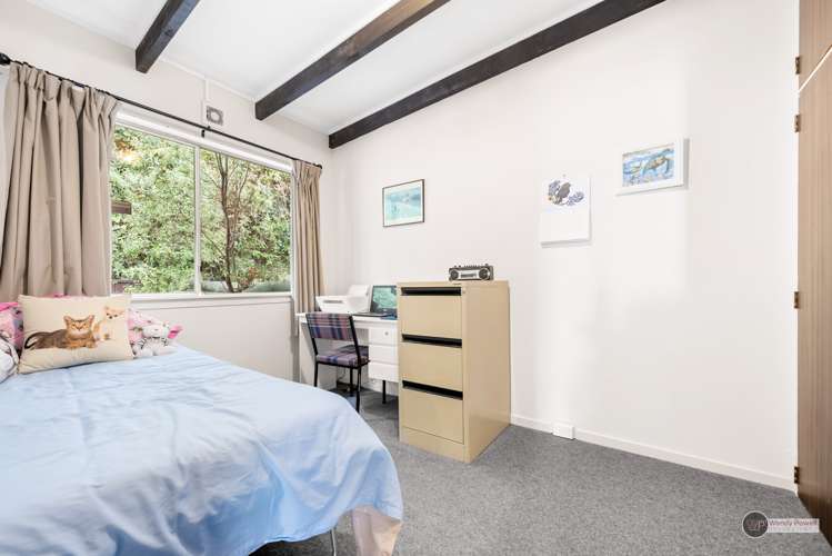 28 Deller Grove Silverstream_9