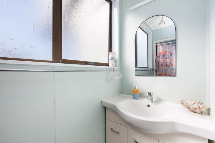 23 Norton Street Foxton Beach_8