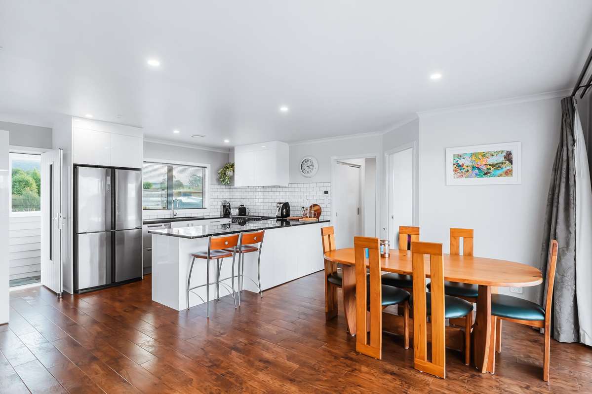 11 Rangikatea Road_4