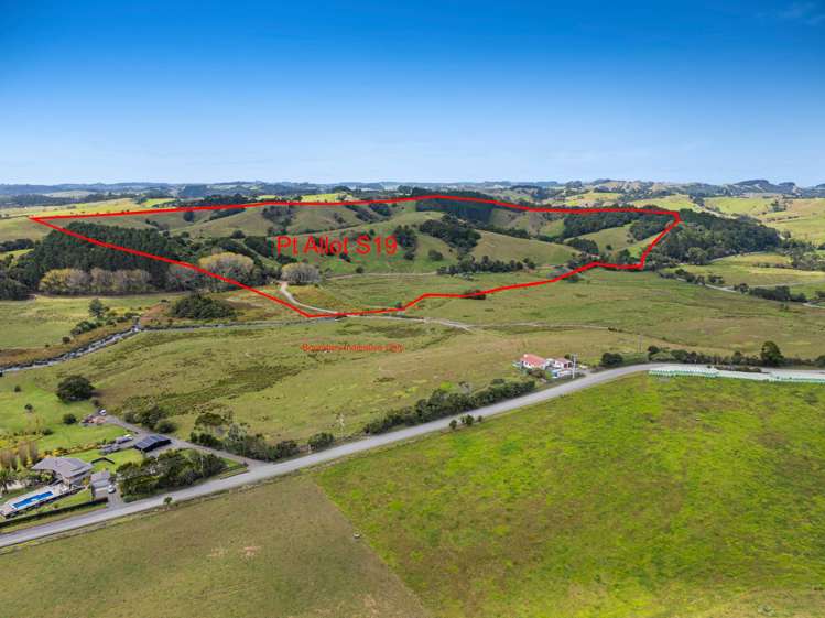 660 Kaipara Coast Highway Helensville_39