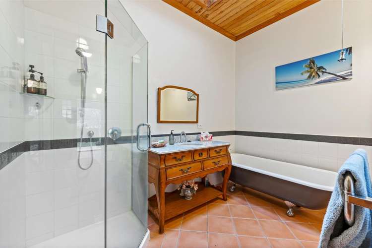 48 Peary Road Mount Eden_17