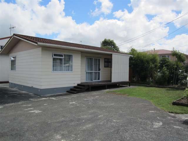 31 Ewing Road Riverside_3