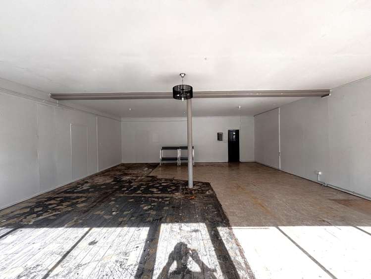 122,130,134-136 Main Road Wainuiomata_14